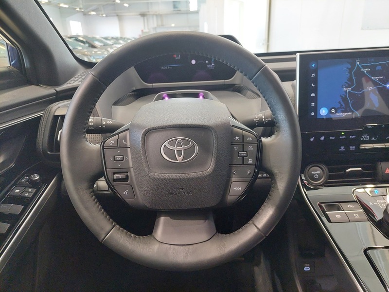 Toyota bZ4X vaihtoauto