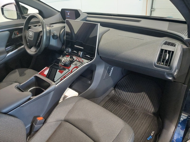 Toyota bZ4X vaihtoauto