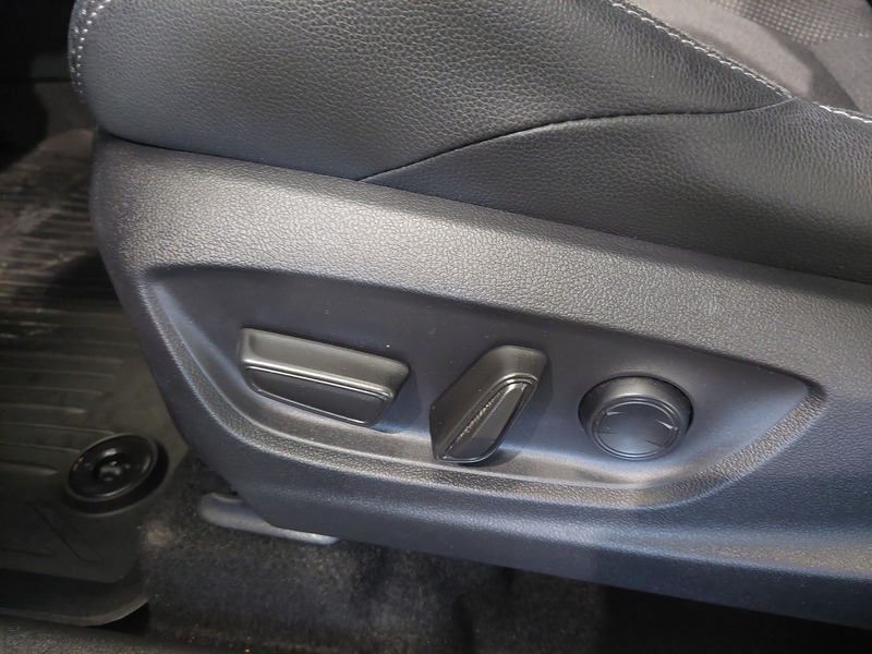 Toyota bZ4X vaihtoauto