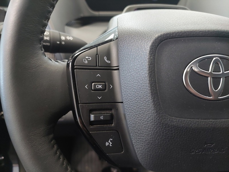 Toyota bZ4X vaihtoauto