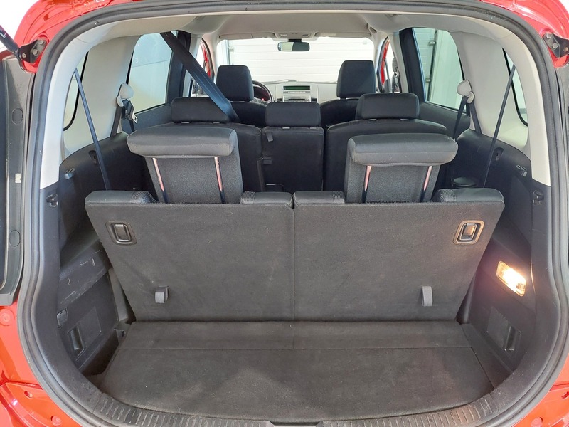Mazda 5 vaihtoauto