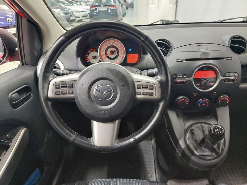 Mazda 2 vaihtoauto
