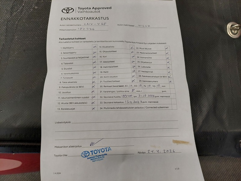 Toyota Hilux vaihtoauto