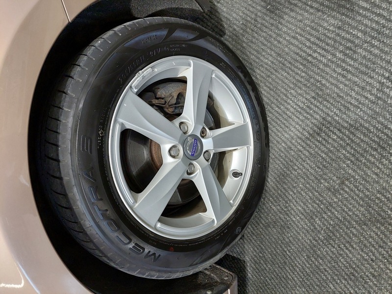 Volvo V40 vaihtoauto