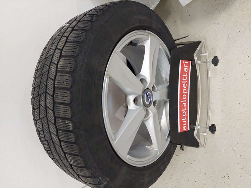 Volvo V40 vaihtoauto