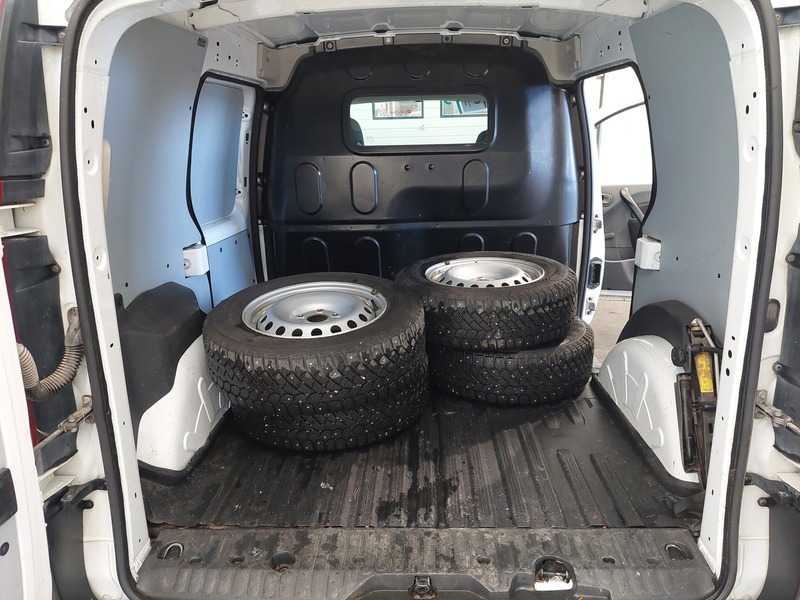 Renault Kangoo vaihtoauto