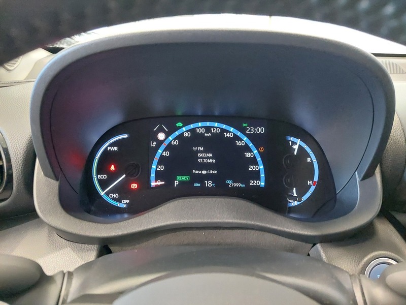 Toyota Yaris Cross vaihtoauto