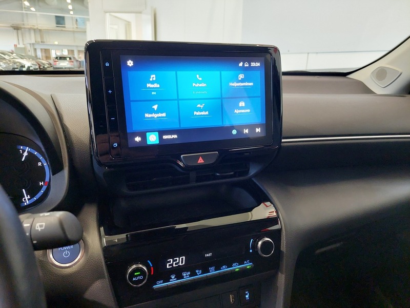 Toyota Yaris Cross vaihtoauto