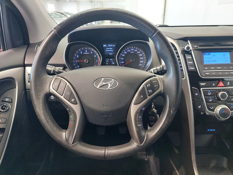 Hyundai i30 5d vaihtoauto