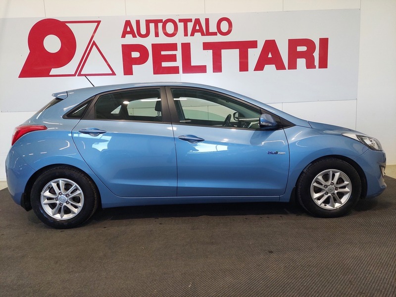 Hyundai i30 5d vaihtoauto