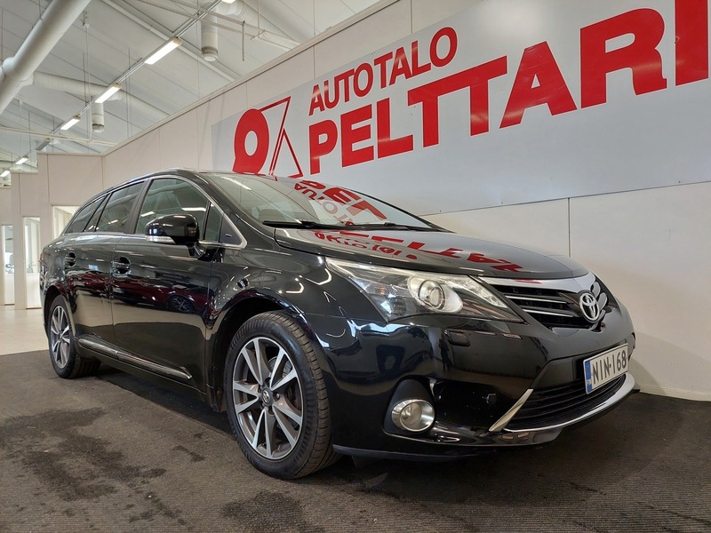 Toyota Avensis vaihtoauto