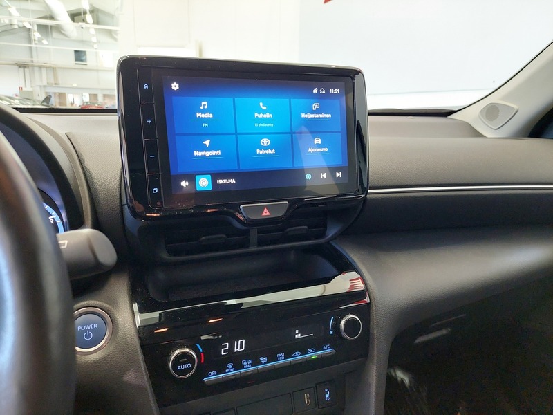 Toyota Yaris Cross vaihtoauto