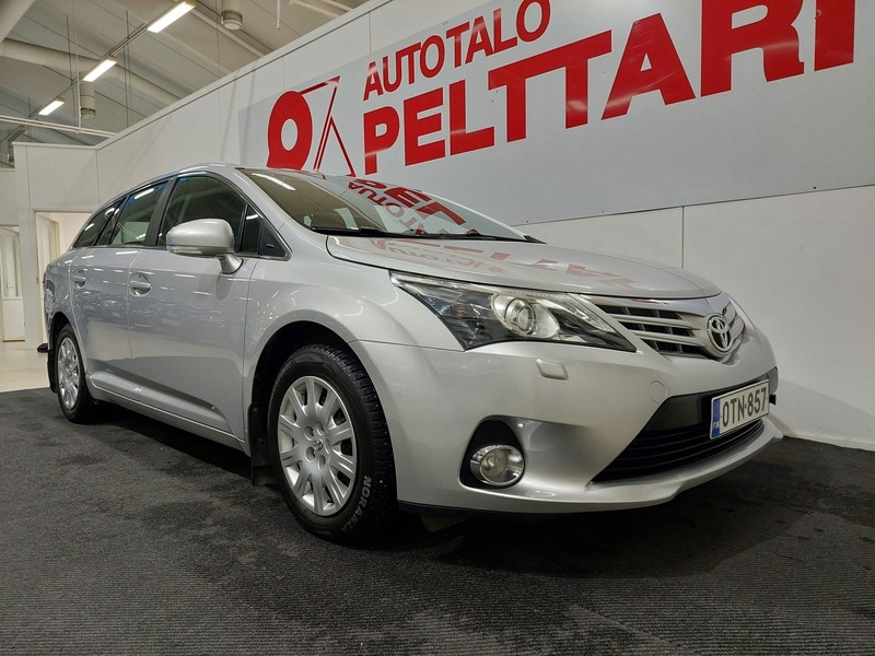Toyota Avensis vaihtoauto