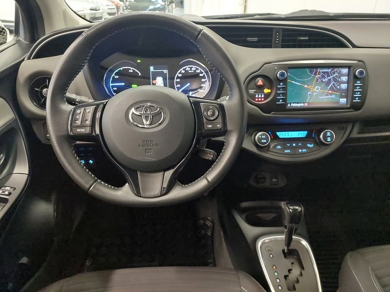 Toyota Yaris vaihtoauto