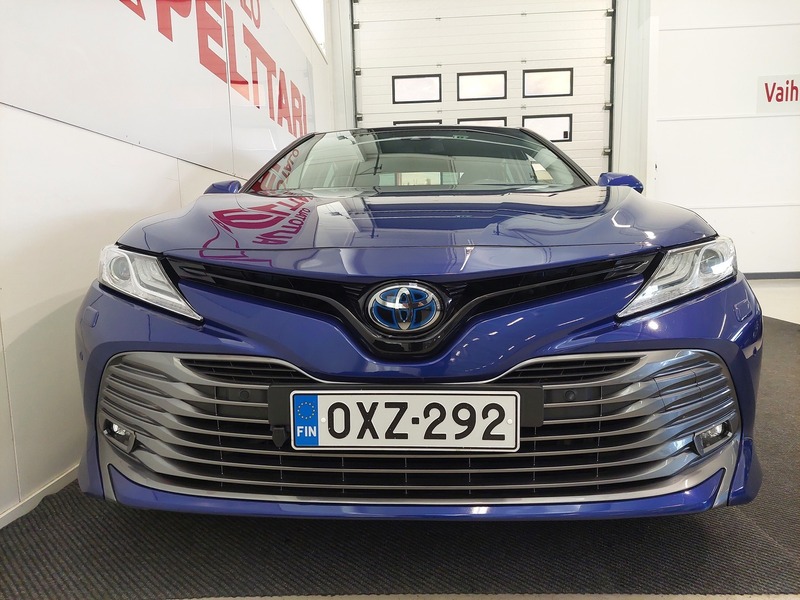 Toyota Camry vaihtoauto