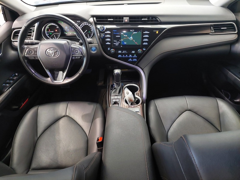 Toyota Camry vaihtoauto