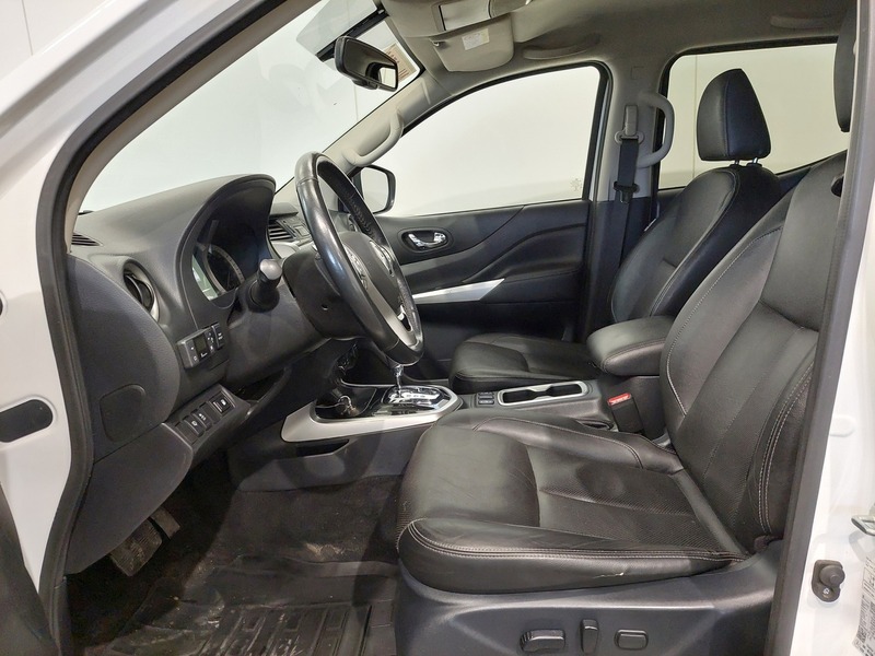 Renault Alaskan vaihtoauto