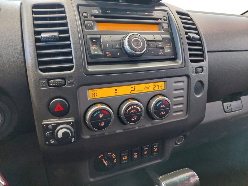 Nissan Navara vaihtoauto