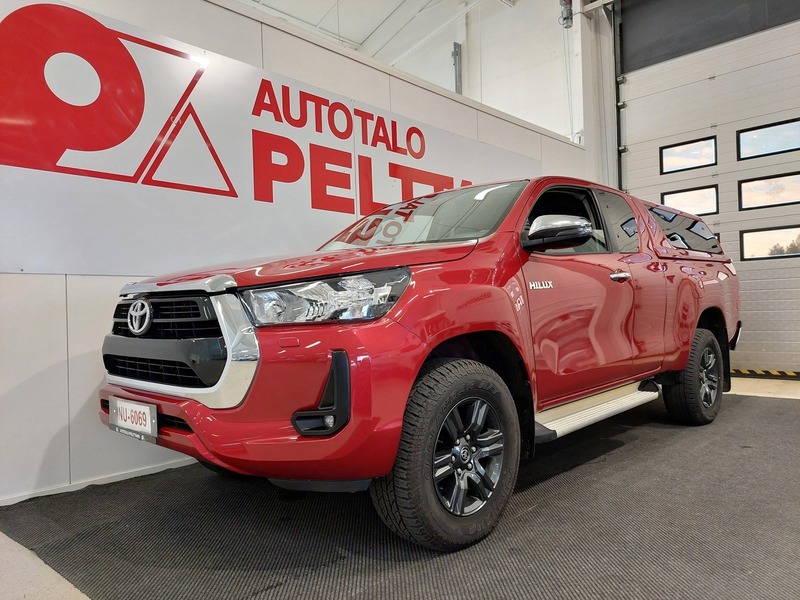 Toyota Hilux vaihtoauto