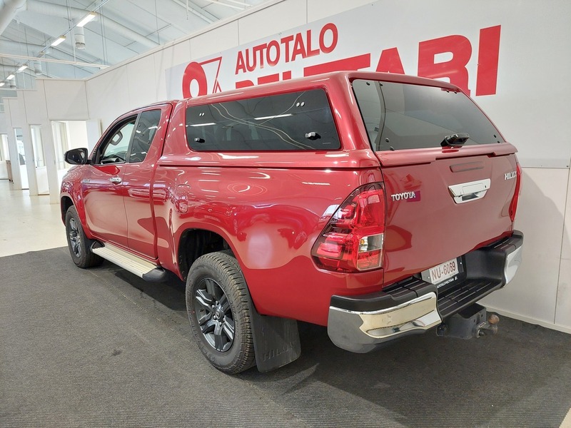 Toyota Hilux vaihtoauto