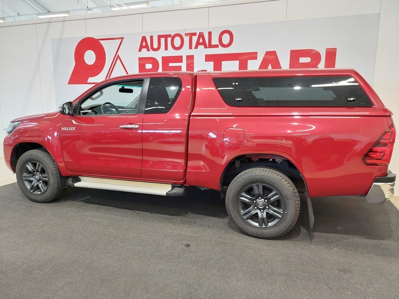 Toyota Hilux vaihtoauto