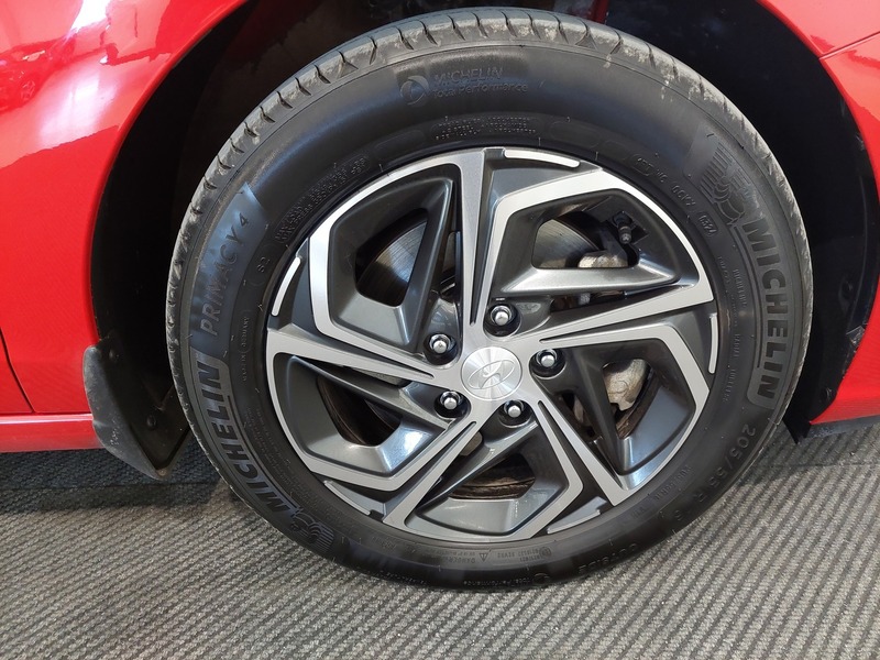 Hyundai i30 Wagon vaihtoauto