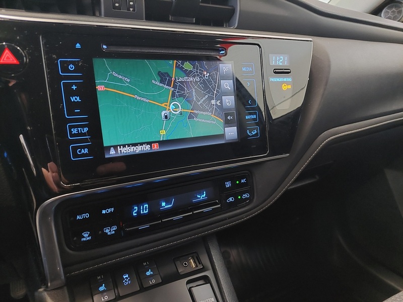 Toyota Auris vaihtoauto