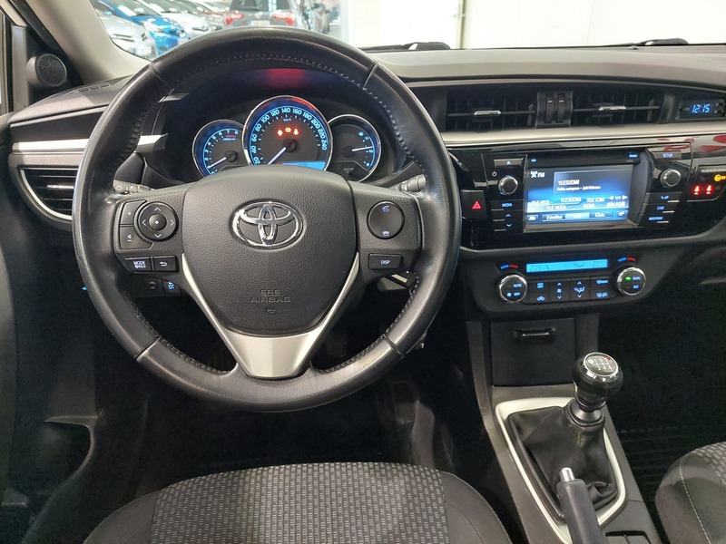 Toyota Corolla vaihtoauto