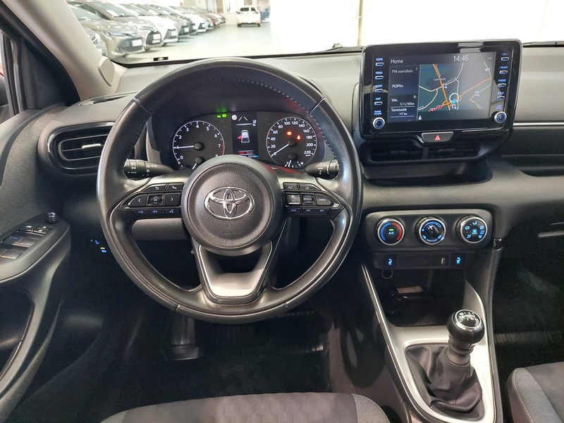 Toyota Yaris vaihtoauto