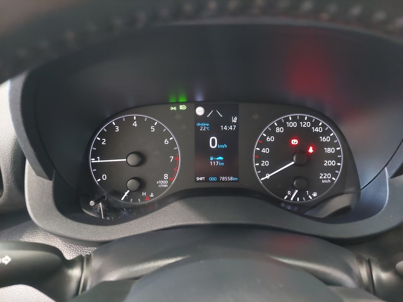 Toyota Yaris vaihtoauto