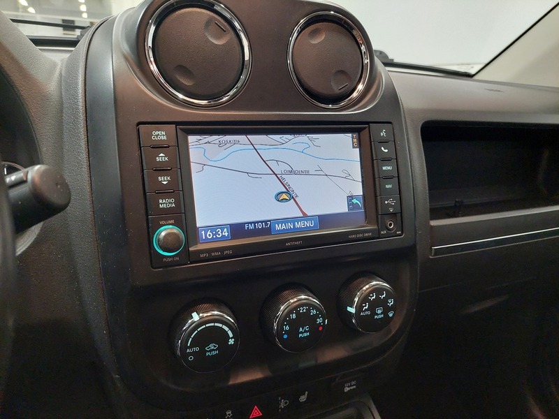 Jeep Compass vaihtoauto