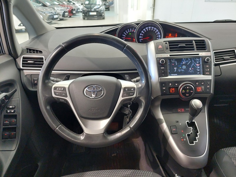 Toyota Verso vaihtoauto