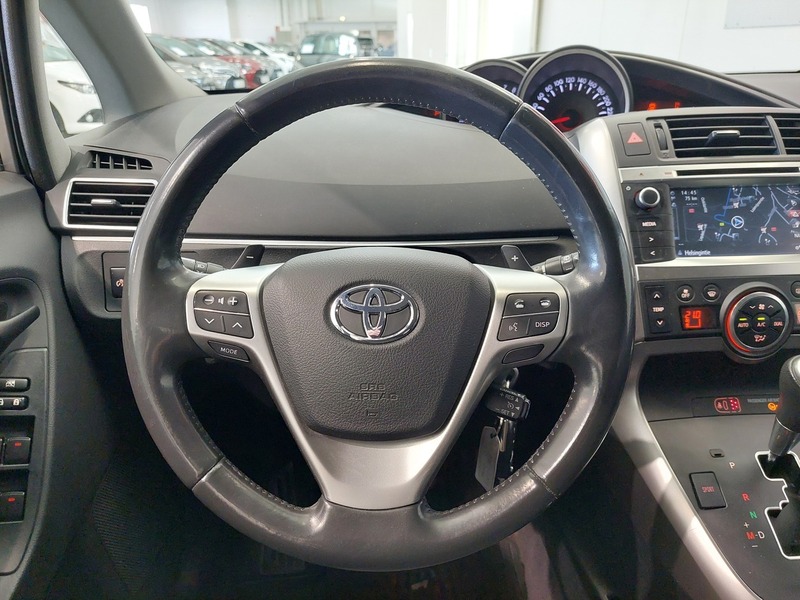 Toyota Verso vaihtoauto
