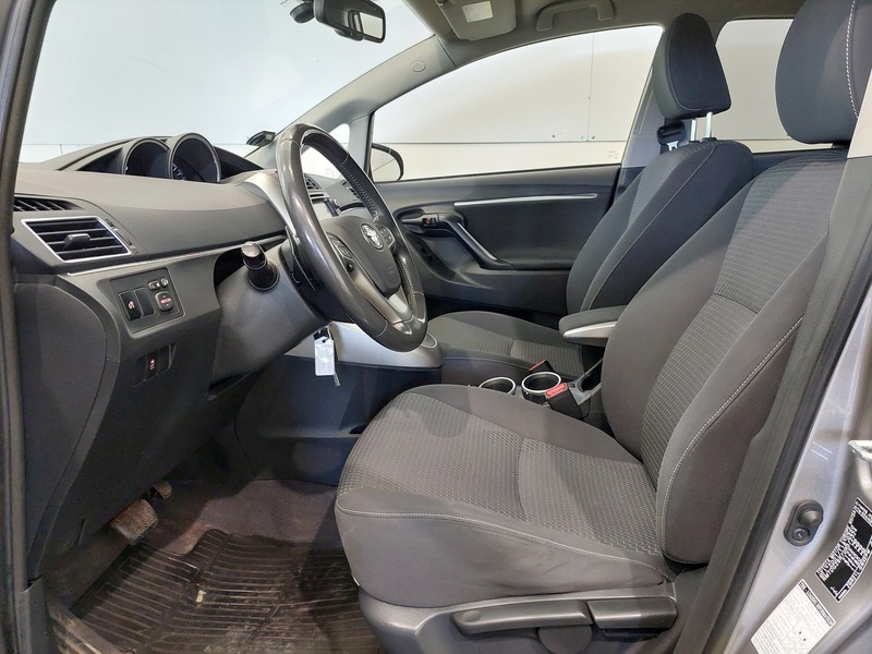 Toyota Verso vaihtoauto