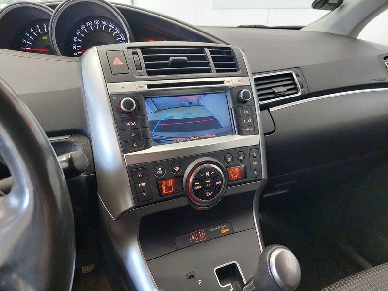 Toyota Verso vaihtoauto