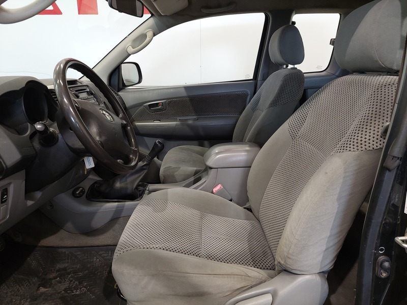 Toyota Hilux vaihtoauto