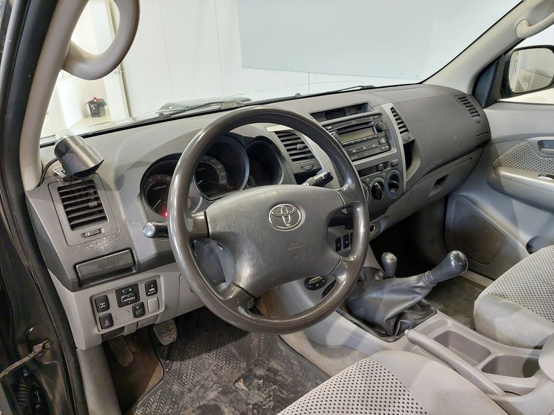 Toyota Hilux vaihtoauto
