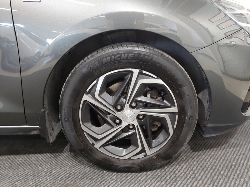Hyundai i30 Hatchback vaihtoauto