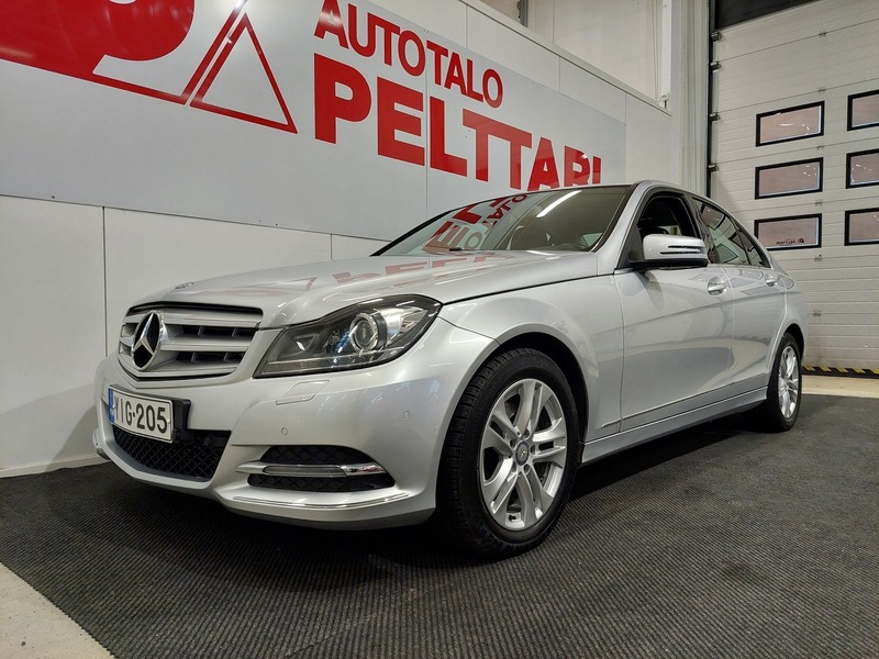 Mercedes-Benz C vaihtoauto