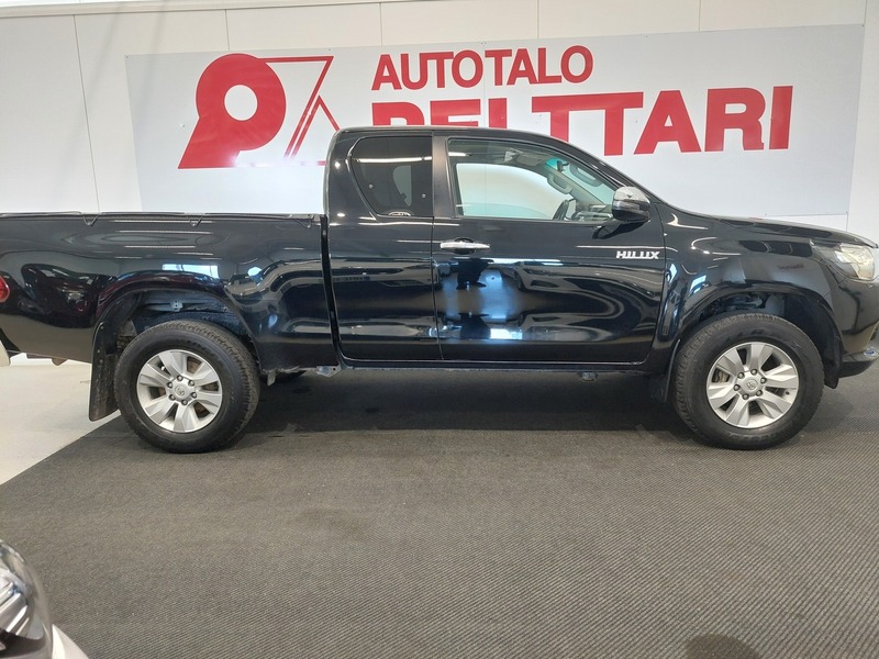 Toyota Hilux vaihtoauto