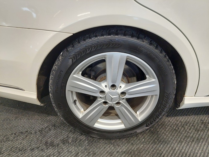 Mercedes-Benz E vaihtoauto