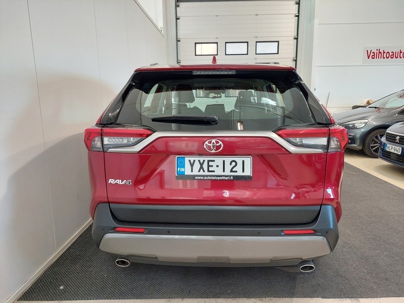 Toyota RAV4 vaihtoauto