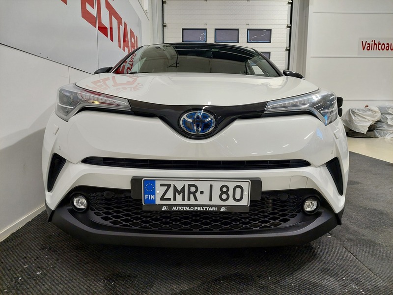 Toyota C-HR vaihtoauto