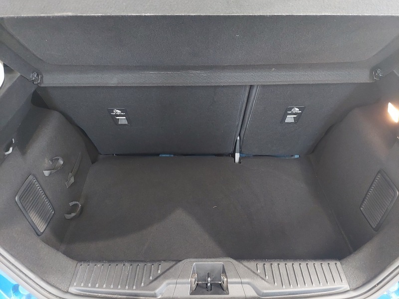 Ford Fiesta vaihtoauto