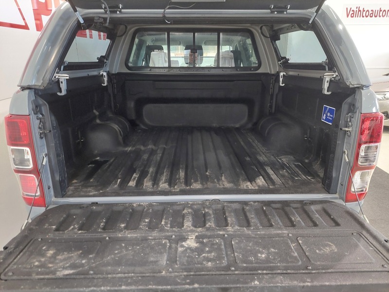 Ford Ranger vaihtoauto