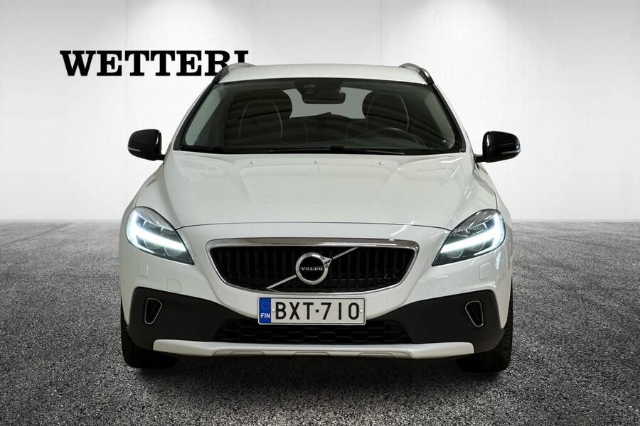 Volvo V40 Cross Country vaihtoauto