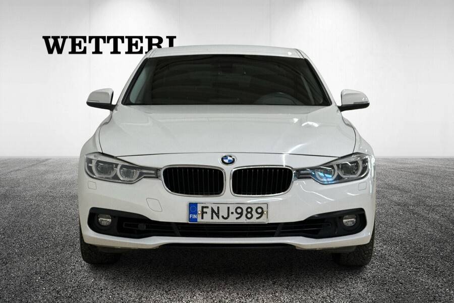 BMW 318 vaihtoauto