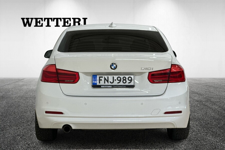 BMW 318 vaihtoauto