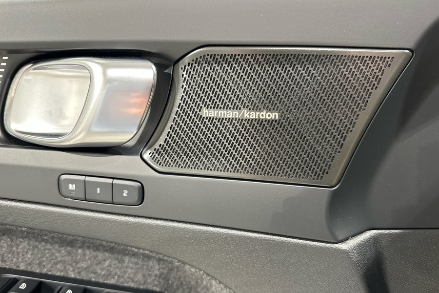 Volvo EC40 vaihtoauto