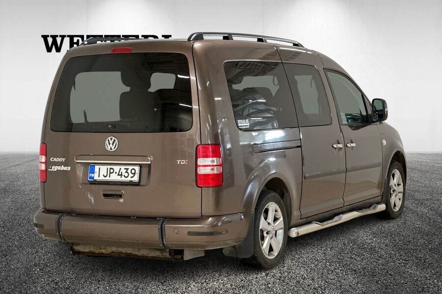 Volkswagen Caddy Maxi vaihtoauto